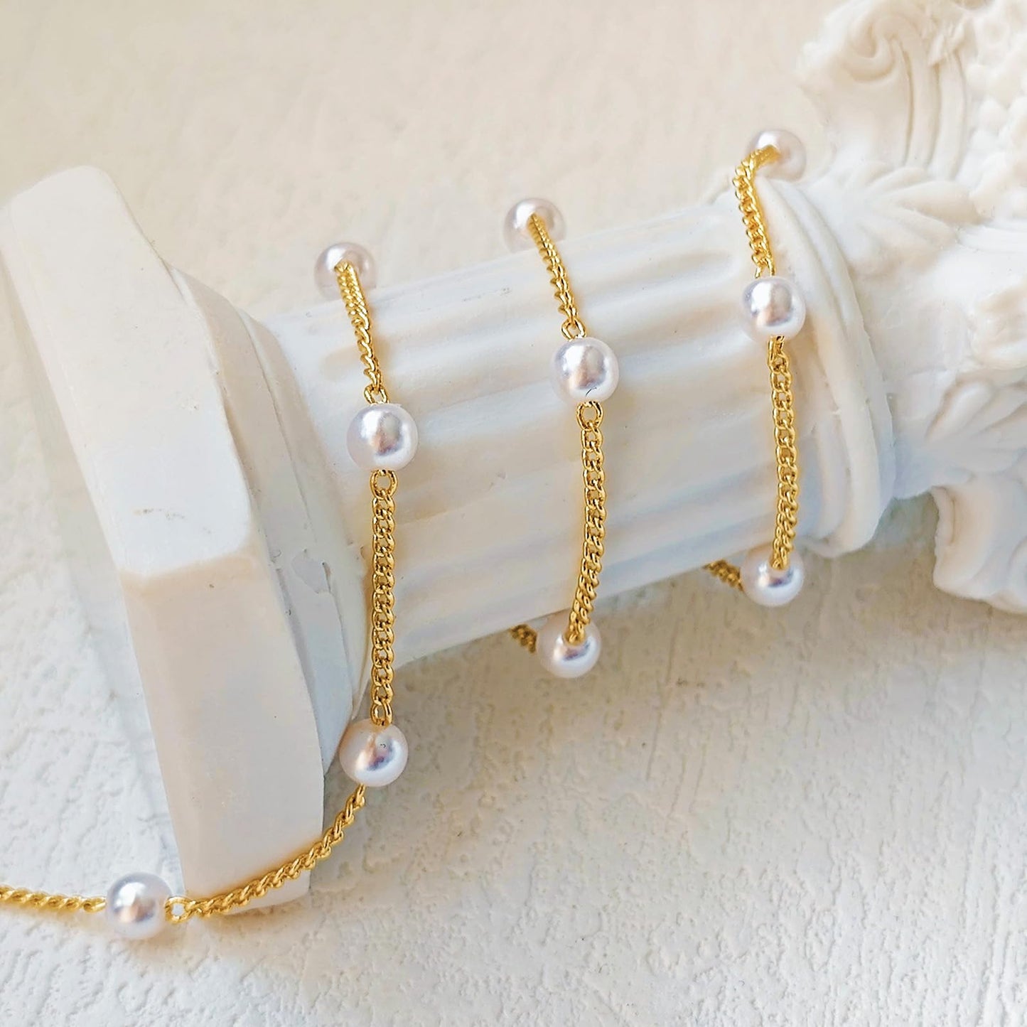 Pearl Necklace for Women Layered Trendy 14K Gold Plated Dainty Pearl Pendant Choker Set Handmade Pearl Gold Necklace Stack Simple Cute Jewelry Gifts for Women