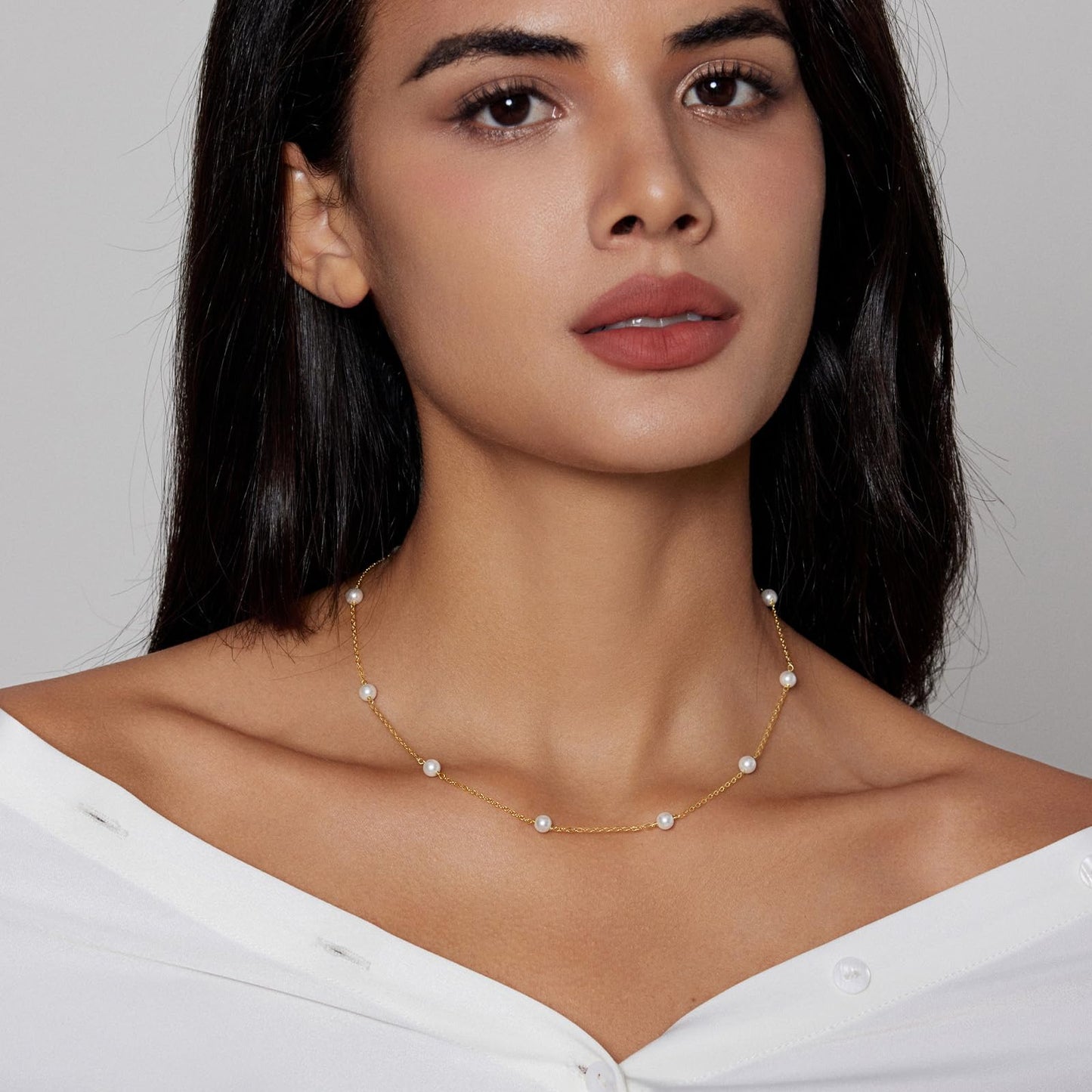Pearl Necklace for Women Layered Trendy 14K Gold Plated Dainty Pearl Pendant Choker Set Handmade Pearl Gold Necklace Stack Simple Cute Jewelry Gifts for Women