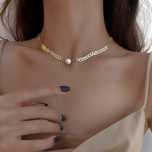 Elegant Light-luxury Pearl Necklace With A Wheat-spike Designperfect As A Delicate Collarbone-length Accessory
